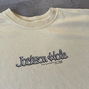 Vintage Jackson Hole Wyoming tourist t shirt in yellow and white fits mens XXL